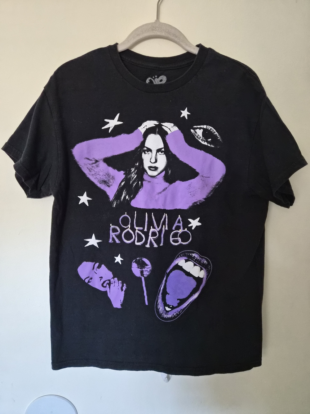 EUC Olivia Rodrigo Black & Purple Graphic Tee Medium
